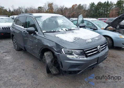 2019 Volkswagen Tiguan 2.0T Se/2.0T Sel/2.0T Sel R-Line/2.0T Sel R-Line Black z USA, uszkodzony, nr VIN 3VV2B7AX7KM005110